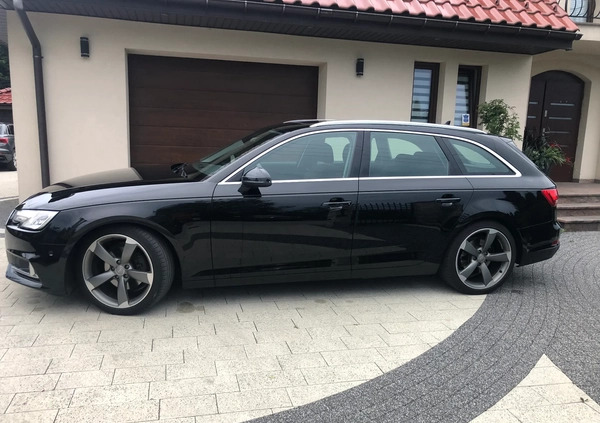 Audi A4 cena 89790 przebieg: 226000, rok produkcji 2019 z Poręba małe 92
